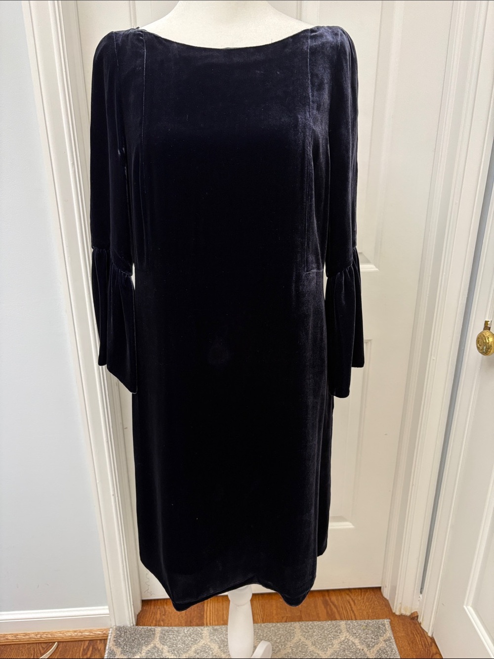 Lafayette 148 "Roslin" velvet Bell Sleeve Bateau Neck dress size S